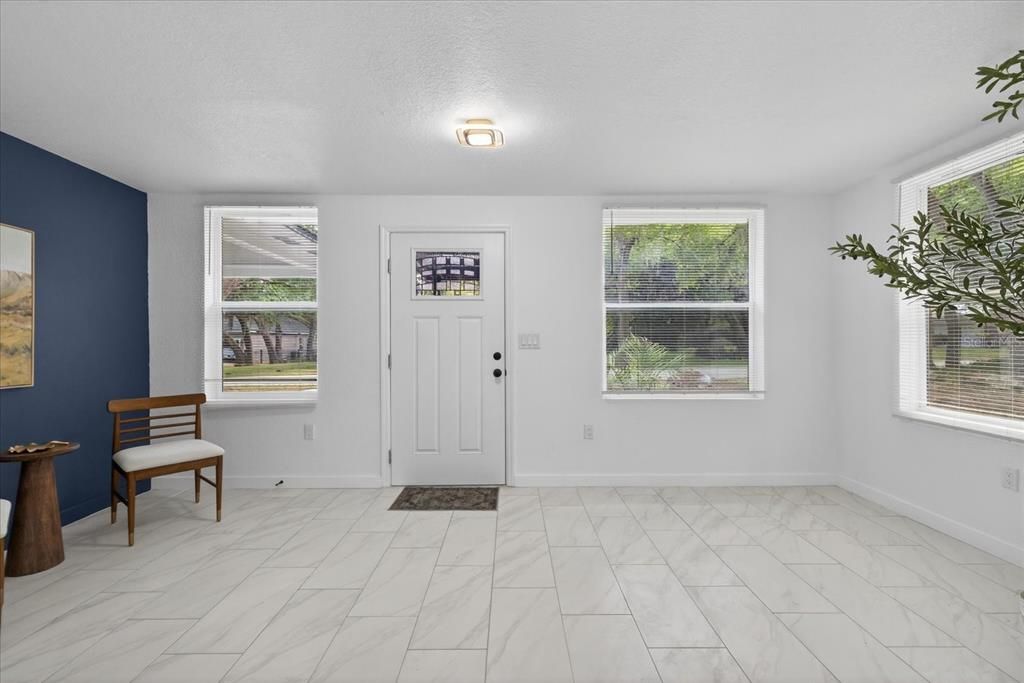 Activo con contrato: $399,900 (3 camas, 2 baños, 1150 Pies cuadrados)
