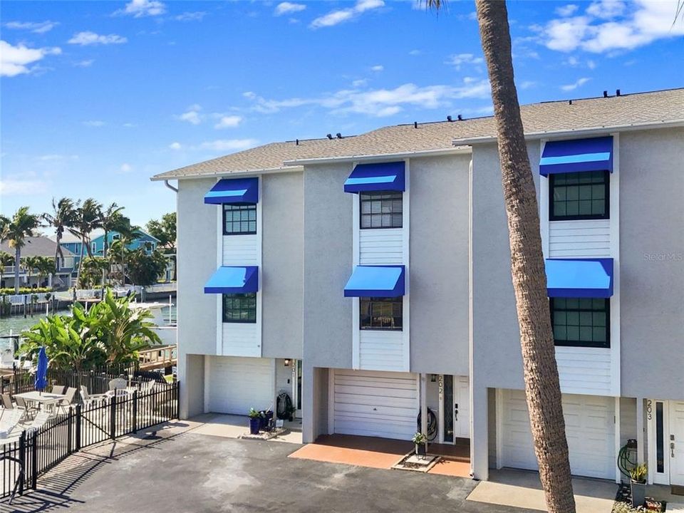En Venta: $490,000 (2 camas, 2 baños, 1475 Pies cuadrados)