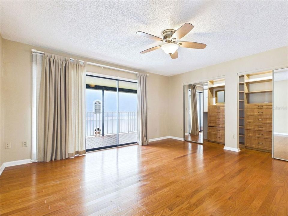 En Venta: $490,000 (2 camas, 2 baños, 1475 Pies cuadrados)