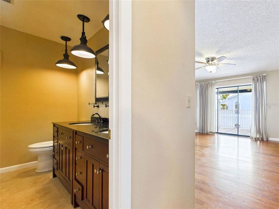 En Venta: $490,000 (2 camas, 2 baños, 1475 Pies cuadrados)