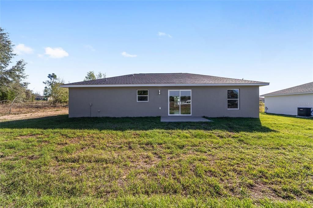 Active With Contract: $214,999 (3 beds, 2 baths, 1087 Square Feet)