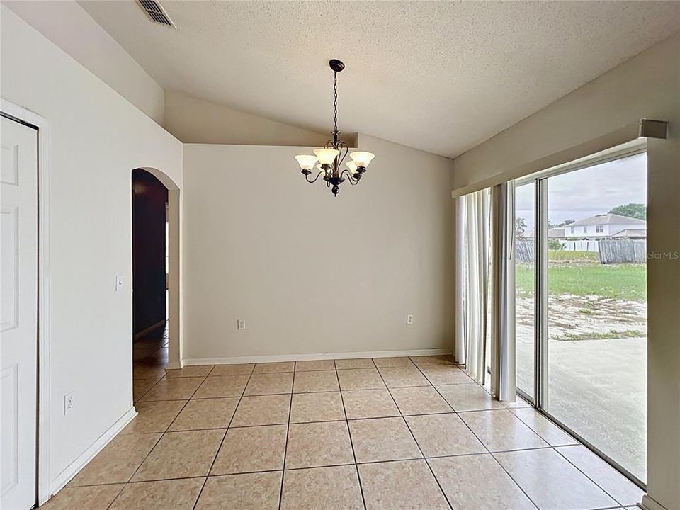 For Sale: $274,990 (4 beds, 2 baths, 2128 Square Feet)