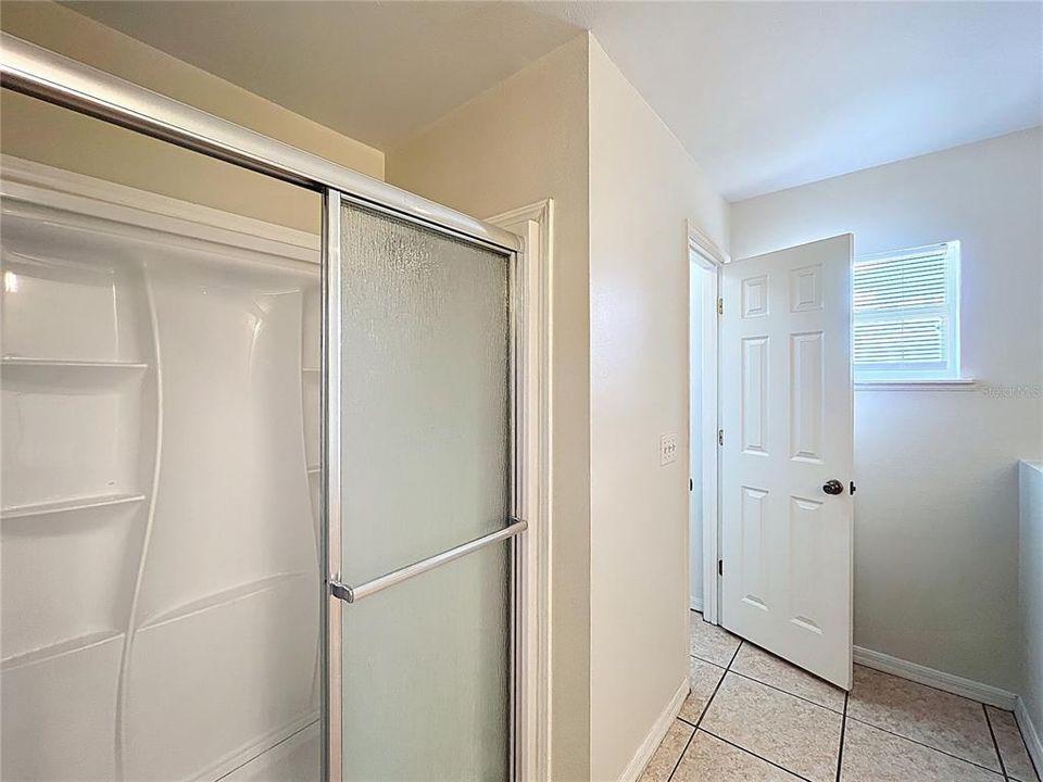 For Sale: $274,990 (4 beds, 2 baths, 2128 Square Feet)