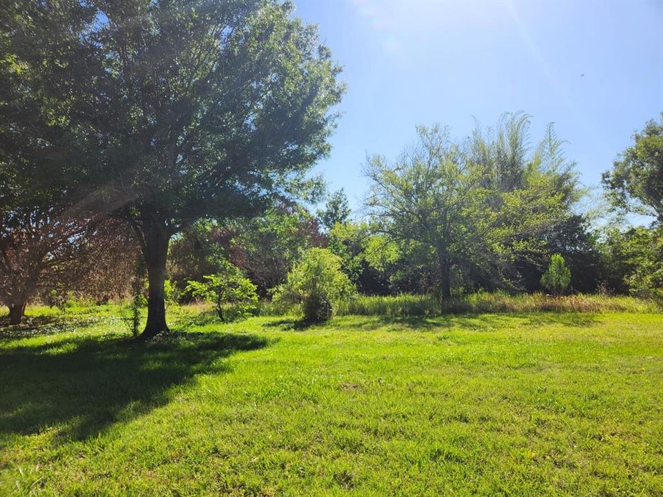 For Sale: $1,200,000 (7.43 acres)
