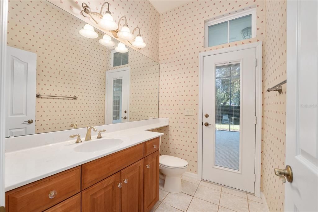 Activo con contrato: $579,990 (4 camas, 3 baños, 2636 Pies cuadrados)