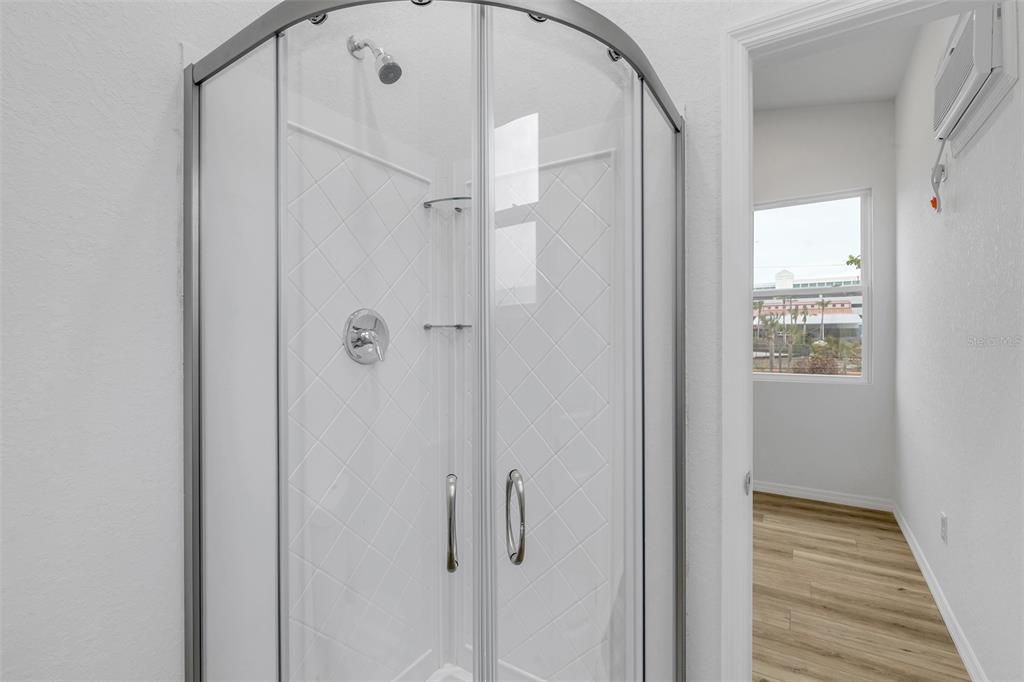 En Venta: $875,000 (6 camas, 0 baños, 2370 Pies cuadrados)