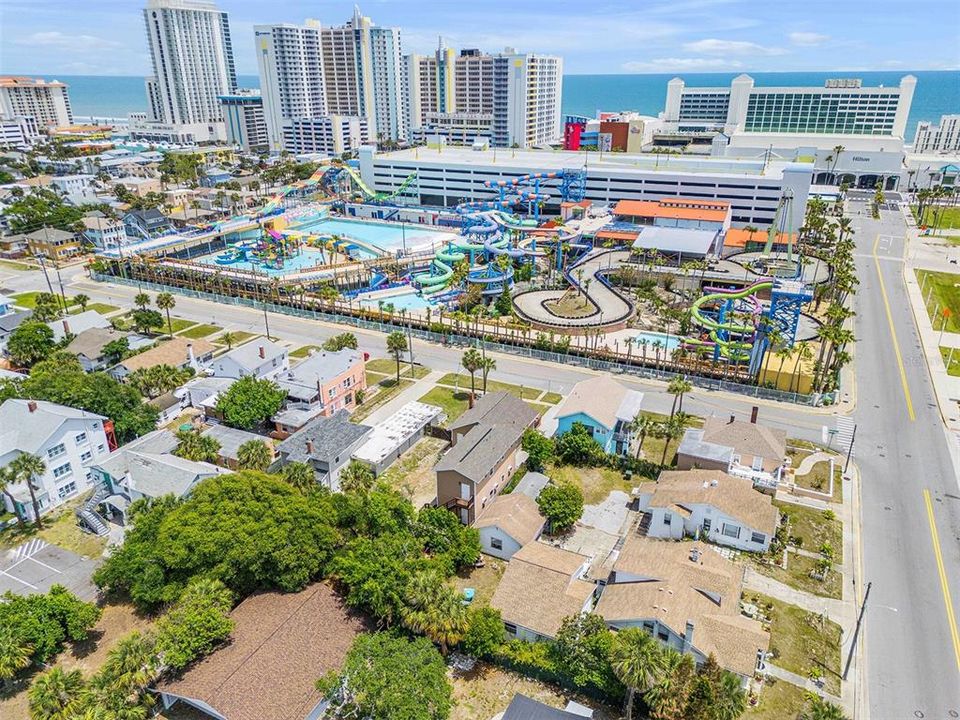 En Venta: $875,000 (6 camas, 0 baños, 2370 Pies cuadrados)
