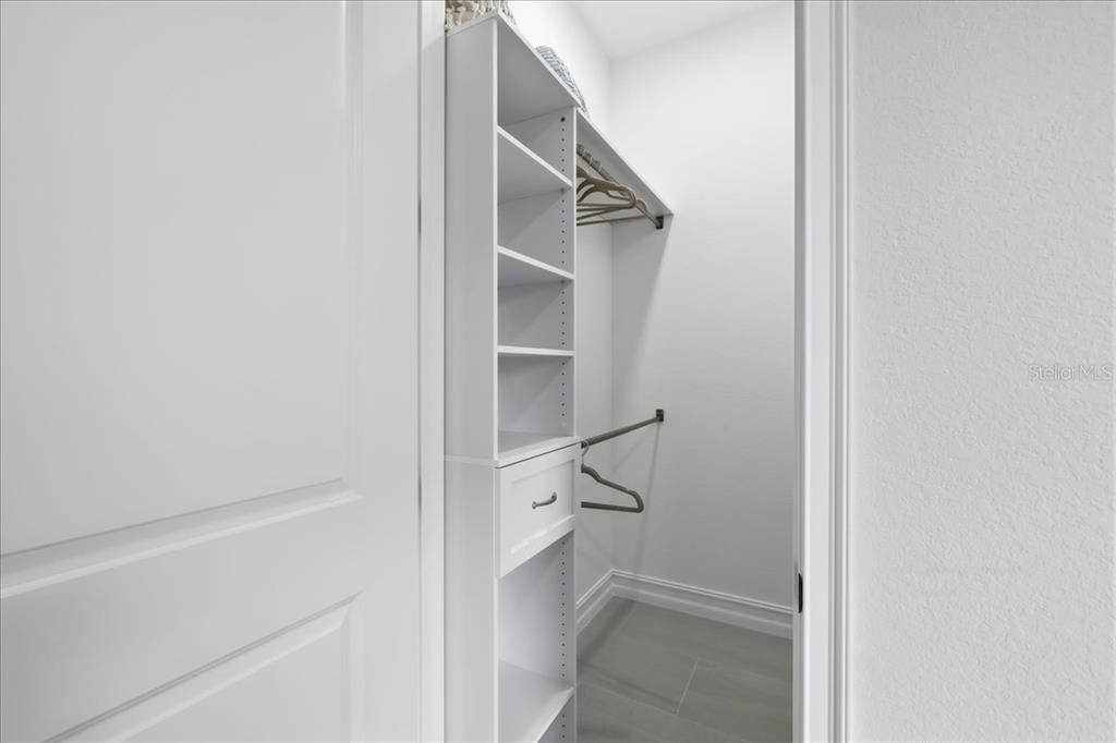 En Venta: $380,000 (4 camas, 2 baños, 1649 Pies cuadrados)