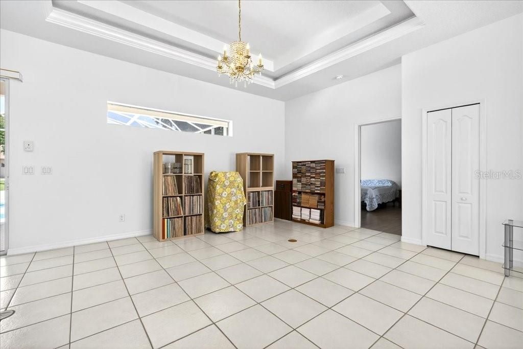 На продажу: $460,000 (3 спален, 2 ванн, 2059 Квадратных фут)