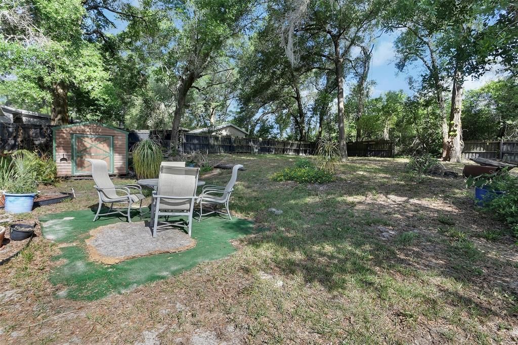 Activo con contrato: $239,900 (3 camas, 2 baños, 1132 Pies cuadrados)