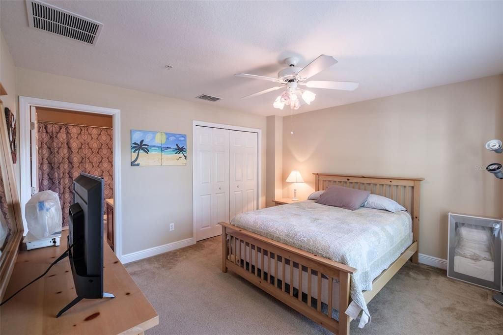 Active With Contract: $389,000 (4 beds, 3 baths, 2210 Square Feet)