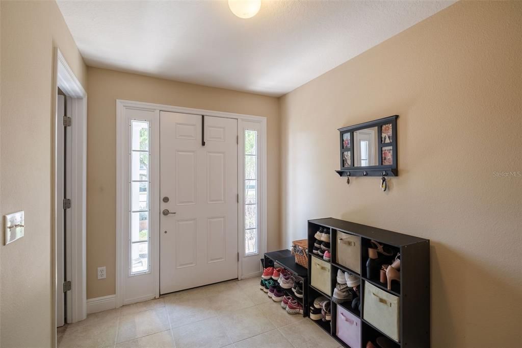 Active With Contract: $389,000 (4 beds, 3 baths, 2210 Square Feet)