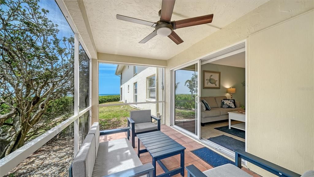 For Sale: $799,000 (2 beds, 2 baths, 1110 Square Feet)