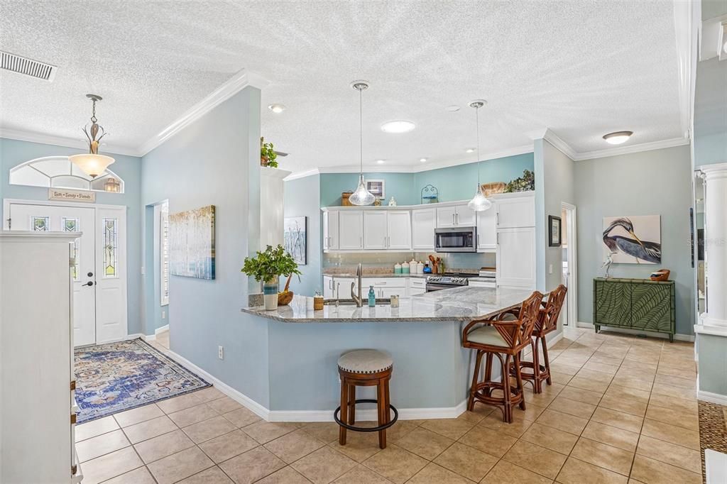 En Venta: $579,000 (3 camas, 2 baños, 1923 Pies cuadrados)