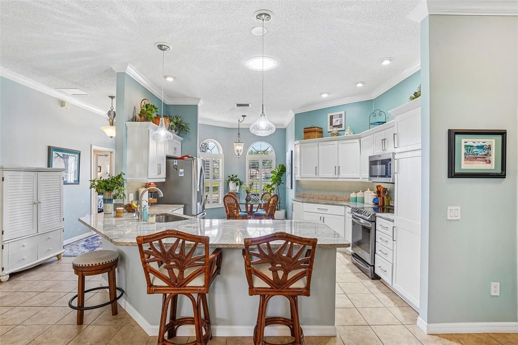En Venta: $579,000 (3 camas, 2 baños, 1923 Pies cuadrados)