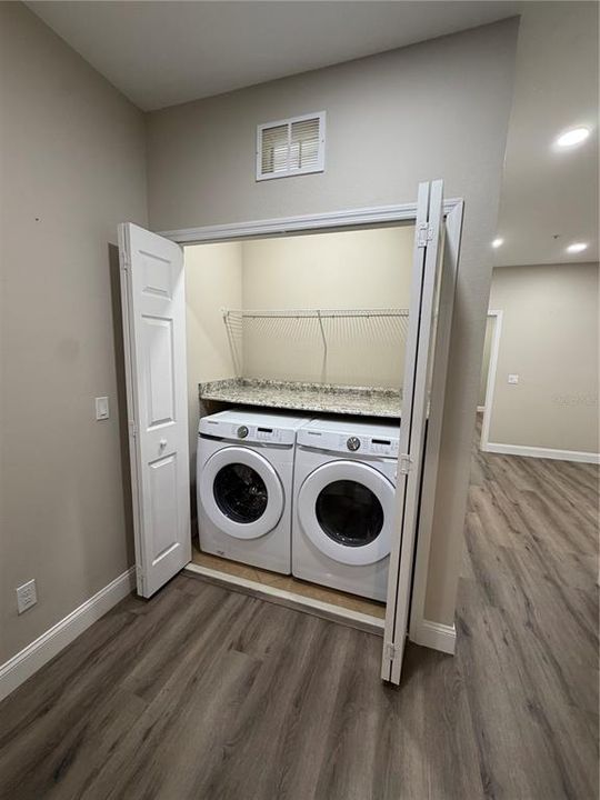 For Rent: $2,200 (3 beds, 2 baths, 1384 Square Feet)
