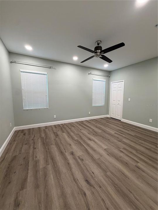 For Rent: $2,200 (3 beds, 2 baths, 1384 Square Feet)