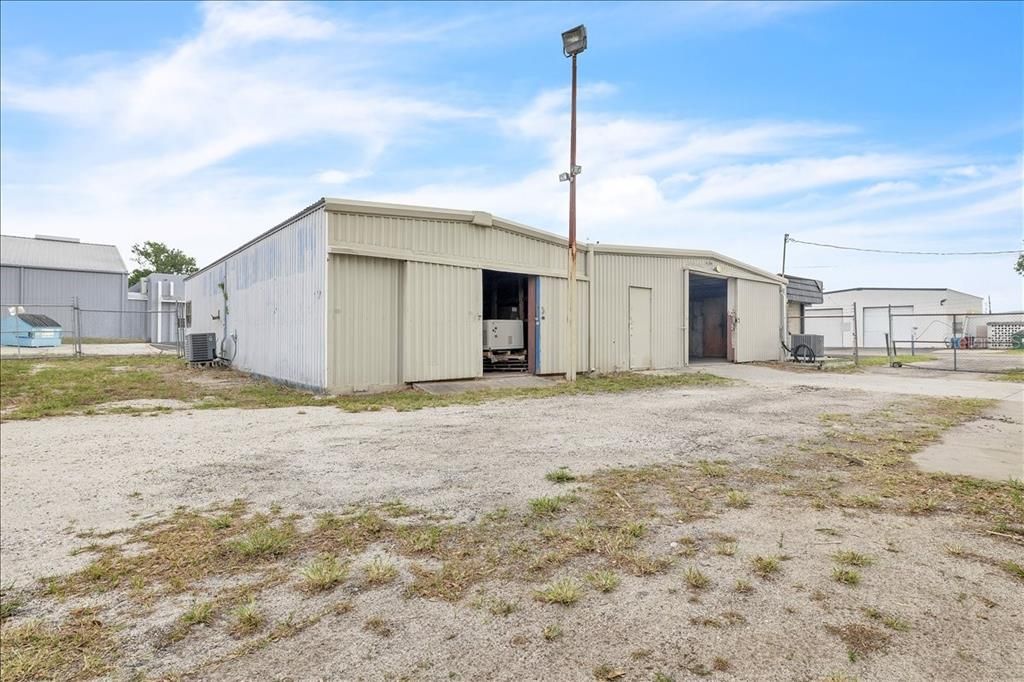 For Sale: $600,000 (0 beds, 0 baths, 1364 Square Feet)