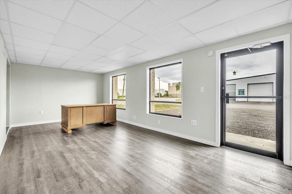 For Sale: $600,000 (0 beds, 0 baths, 1364 Square Feet)