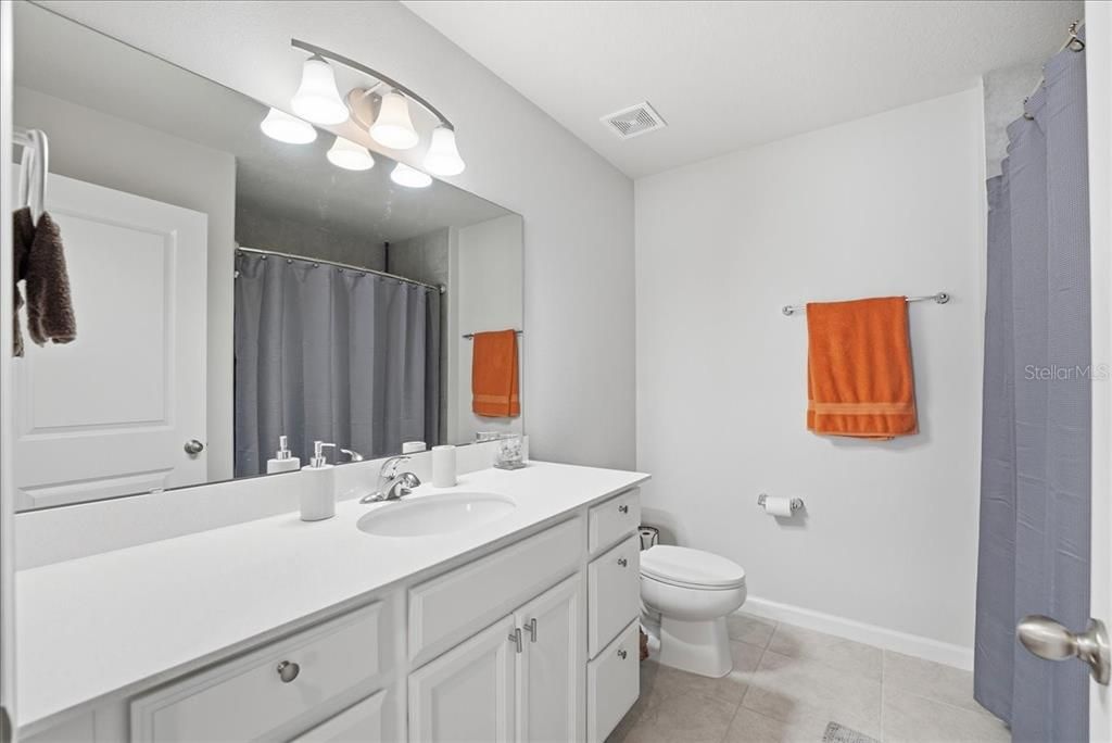 For Rent: $2,545 (3 beds, 2 baths, 2128 Square Feet)
