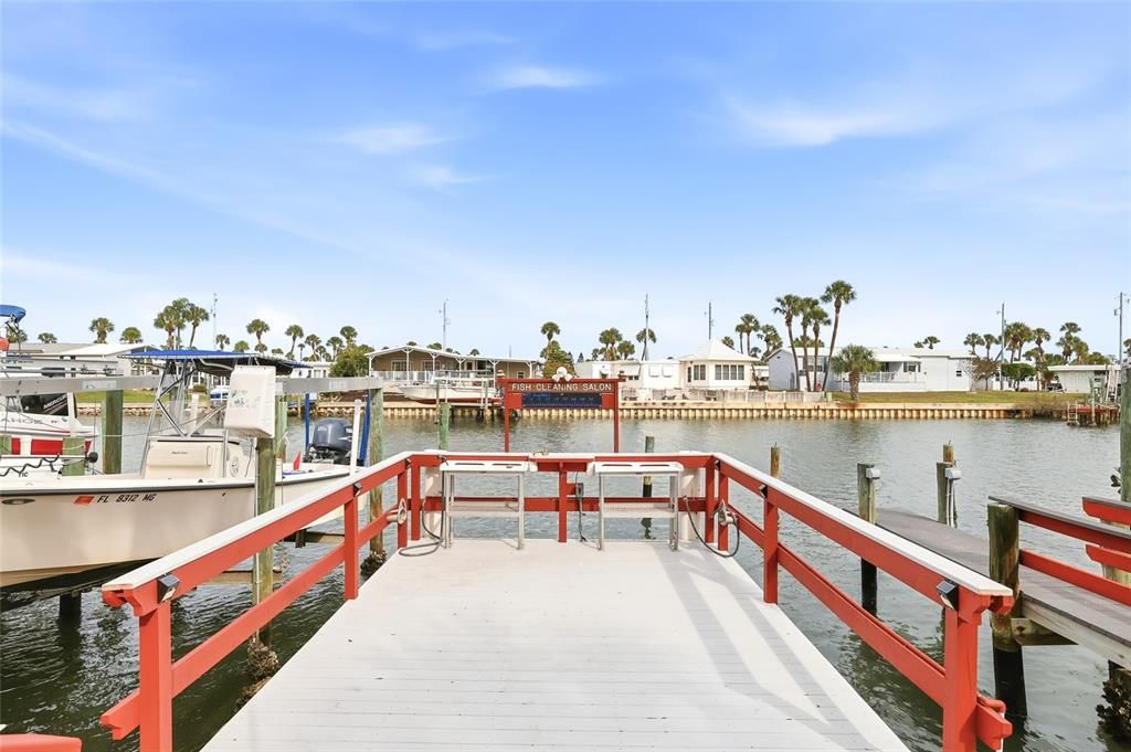 For Rent: $1,400 (2 beds, 1 baths, 660 Square Feet)