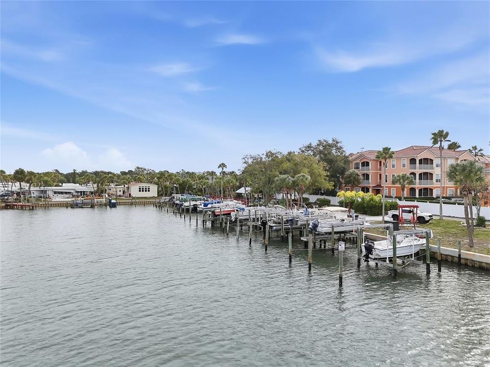 For Rent: $1,400 (2 beds, 1 baths, 660 Square Feet)