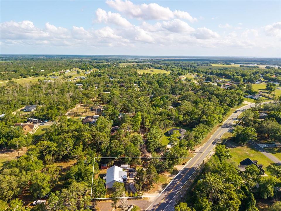 For Sale: $279,900 (3 beds, 2 baths, 1276 Square Feet)