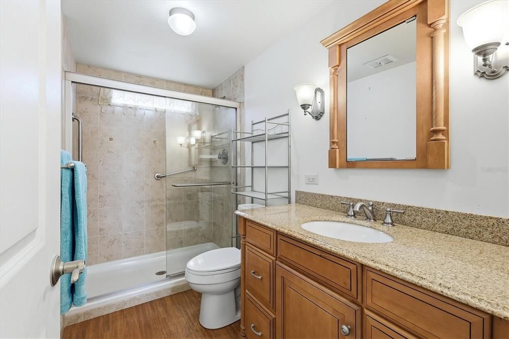 For Sale: $225,000 (2 beds, 2 baths, 1444 Square Feet)
