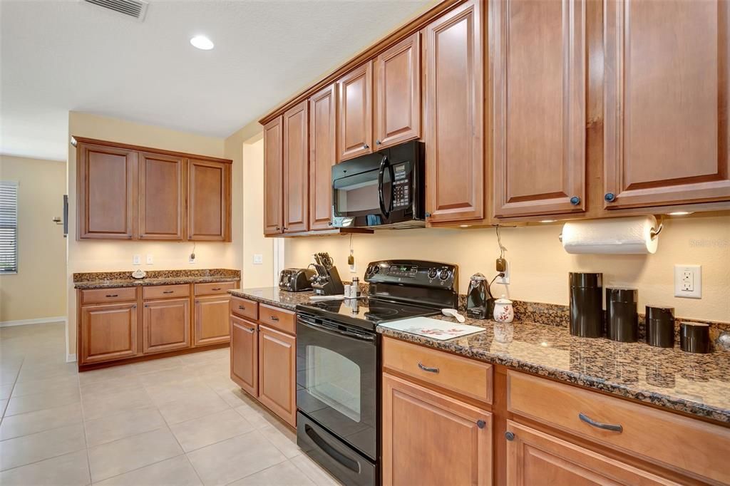 Active With Contract: $599,000 (4 beds, 3 baths, 2810 Square Feet)