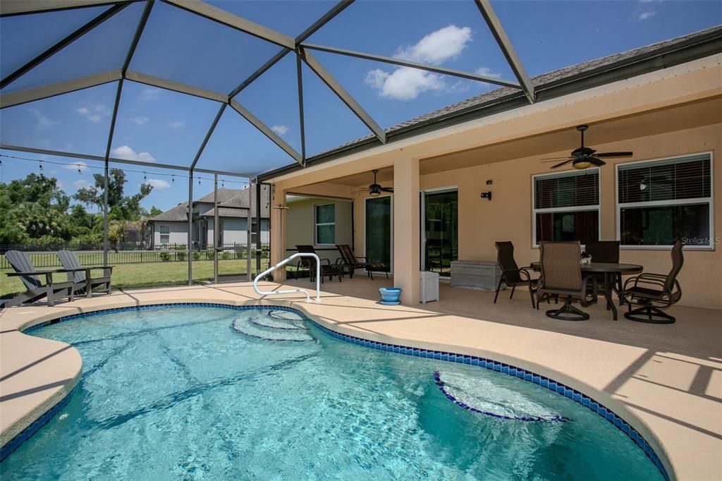 Active With Contract: $599,000 (4 beds, 3 baths, 2810 Square Feet)