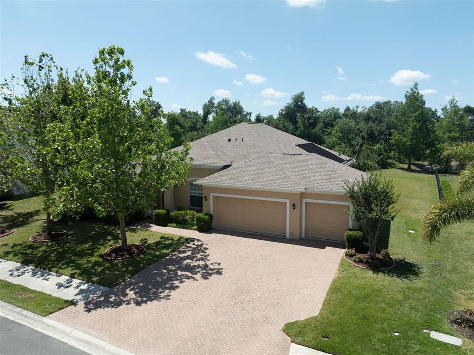Active With Contract: $599,000 (4 beds, 3 baths, 2810 Square Feet)