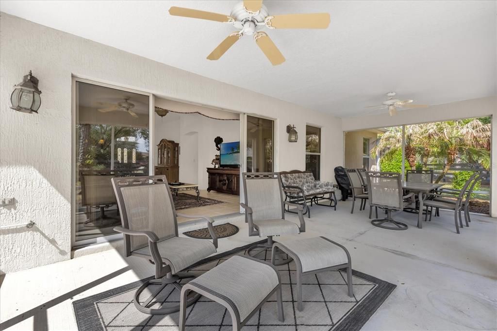 Activo con contrato: $475,000 (3 camas, 2 baños, 2000 Pies cuadrados)