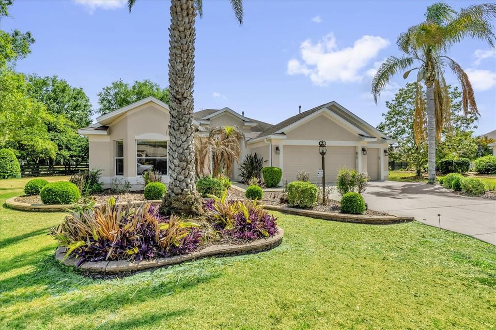 Activo con contrato: $475,000 (3 camas, 2 baños, 2000 Pies cuadrados)