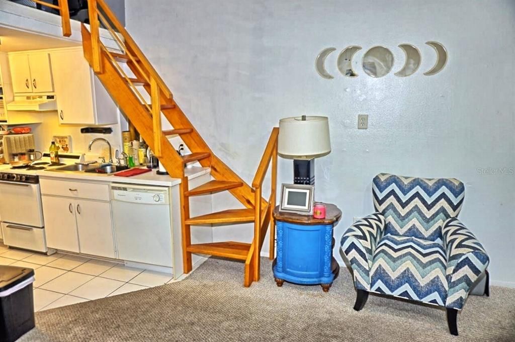 For Sale: $124,900 (1 beds, 1 baths, 456 Square Feet)