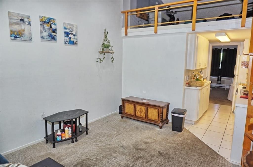 For Sale: $124,900 (1 beds, 1 baths, 456 Square Feet)