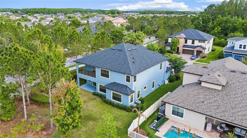На продажу: $855,000 (6 спален, 4 ванн, 4846 Квадратных фут)
