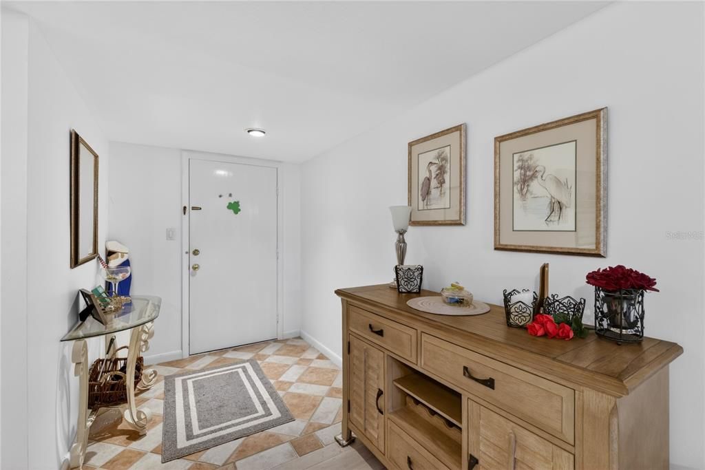 На продажу: $349,900 (3 спален, 2 ванн, 2191 Квадратных фут)