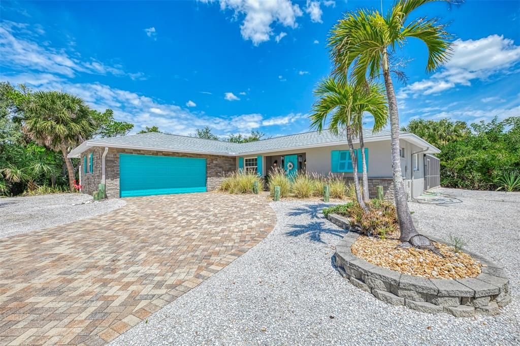 For Rent: $12,000 (3 beds, 2 baths, 1511 Square Feet)