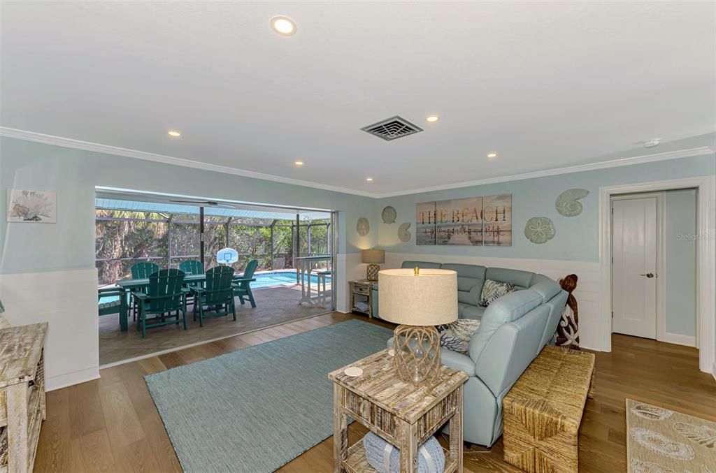 For Rent: $12,000 (3 beds, 2 baths, 1511 Square Feet)