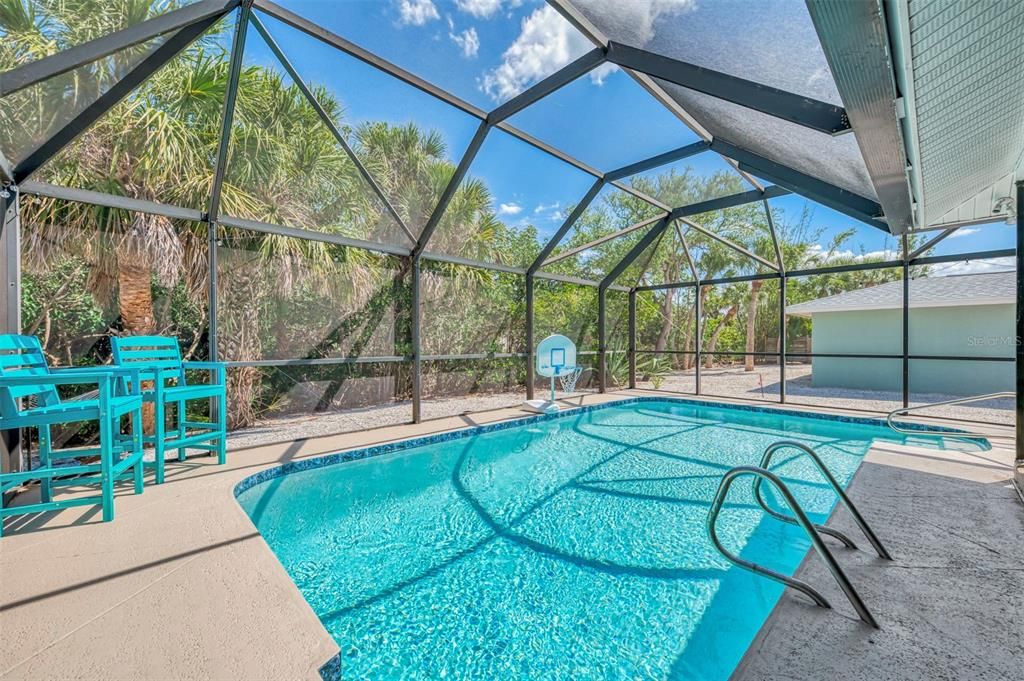For Rent: $12,000 (3 beds, 2 baths, 1511 Square Feet)