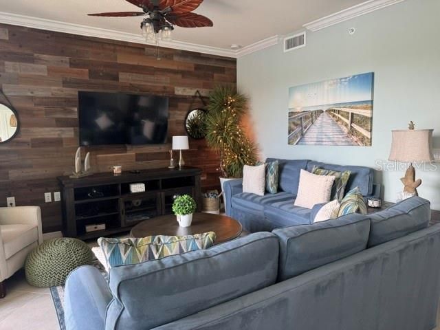 For Rent: $5,500 (2 beds, 2 baths, 1142 Square Feet)
