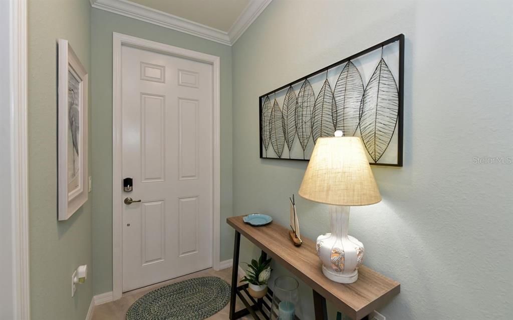 For Rent: $5,500 (2 beds, 2 baths, 1142 Square Feet)