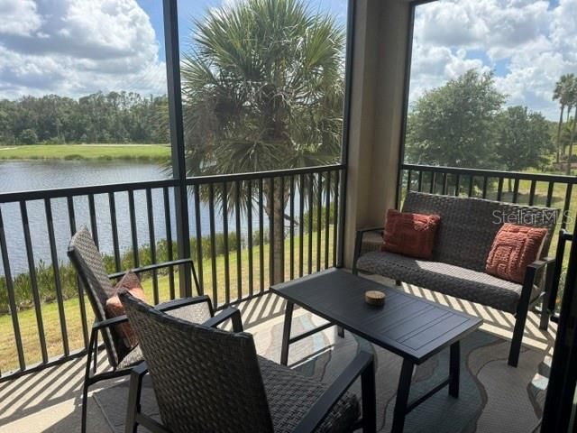 For Rent: $5,500 (2 beds, 2 baths, 1142 Square Feet)