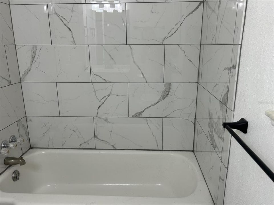 For Sale: $289,900 (3 beds, 1 baths, 1330 Square Feet)