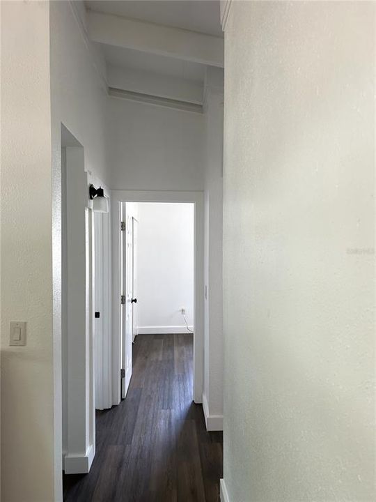 For Sale: $289,900 (3 beds, 1 baths, 1330 Square Feet)