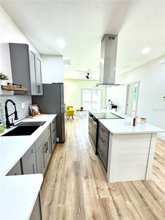 For Sale: $459,000 (4 beds, 0 baths, 2218 Square Feet)