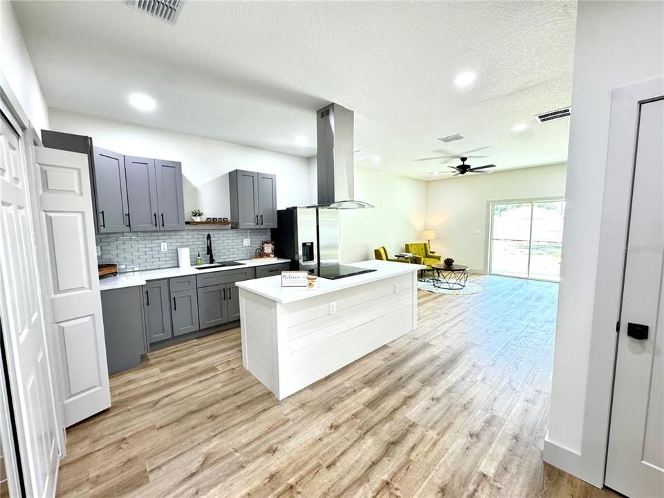 For Sale: $459,000 (4 beds, 0 baths, 2218 Square Feet)