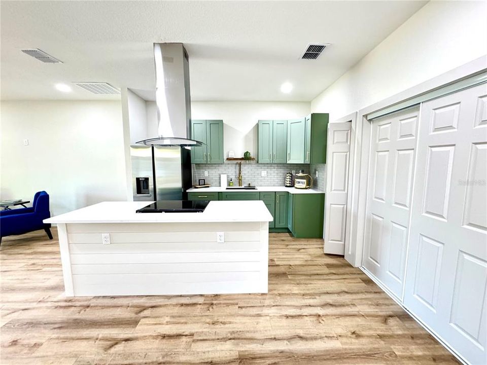 For Sale: $459,000 (4 beds, 0 baths, 2218 Square Feet)