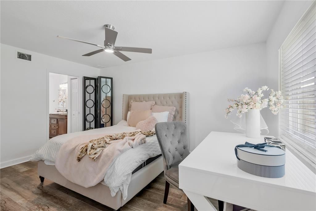 For Sale: $425,000 (3 beds, 2 baths, 1805 Square Feet)