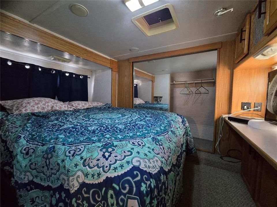 For Sale: $47,000 (1 beds, 1 baths, 470 Square Feet)